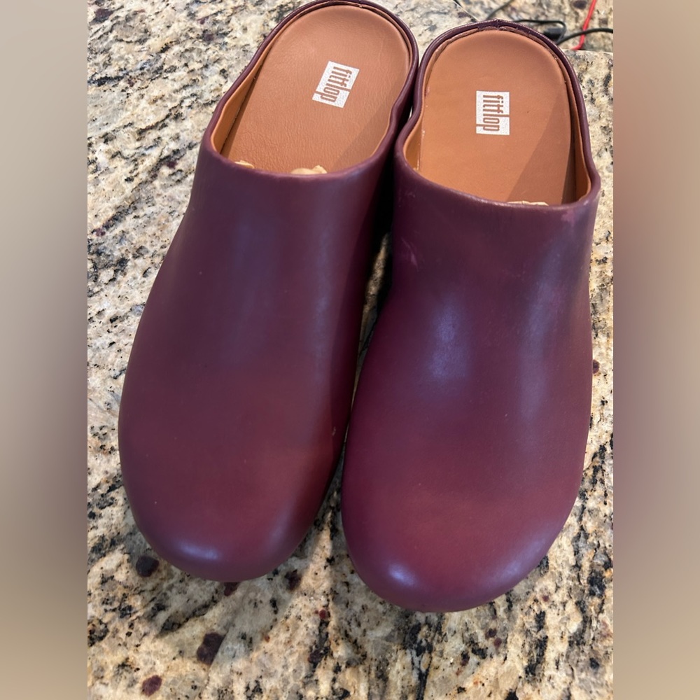 FitFlop Shuv Leather Clogs Sz 11